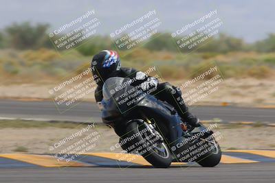 media/Sep-30-2023-SoCal Trackdays (Sat) [[636657bffb]]/Turn 16 (1145am)/